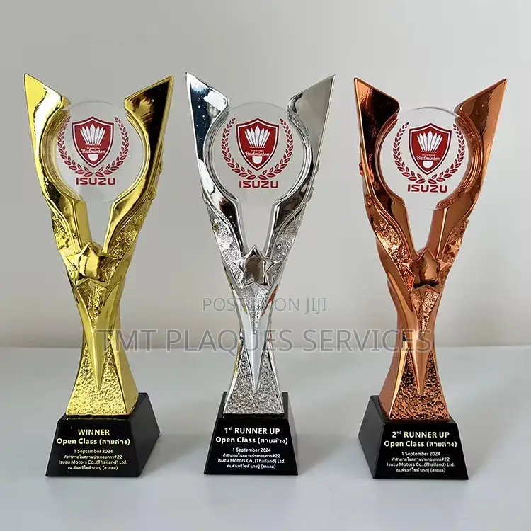 Classic Crystal Award