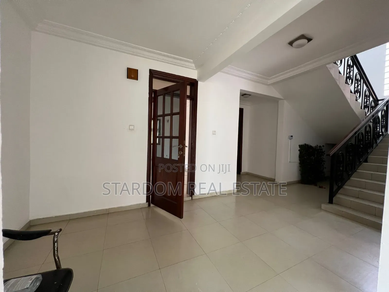 4bdrm Duplex in East Legon, Adjiriganor for rent