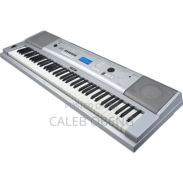 Yamaha DGX-230