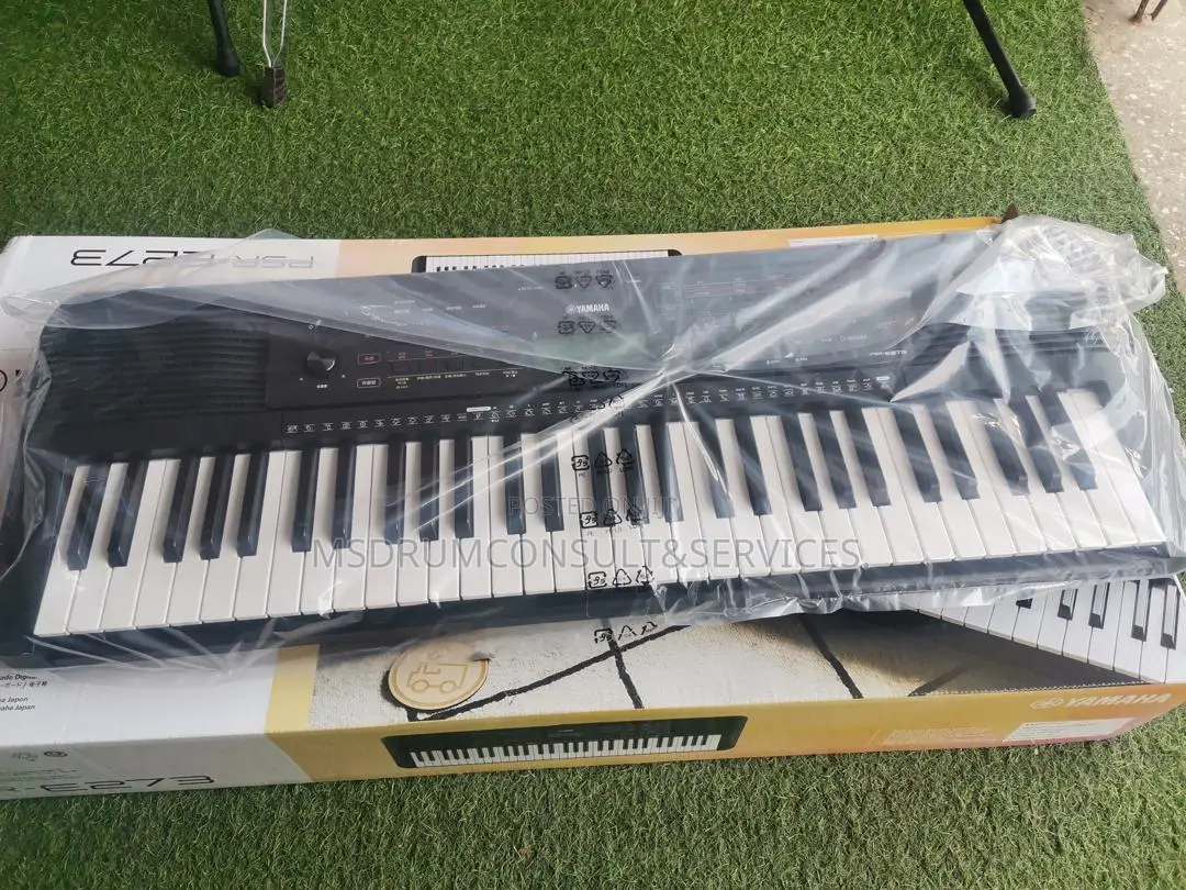 Yamaha Psre273