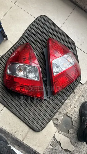 Honda Fit Taillight 2002,2003,2004,2005,2006,2007,2008,2009