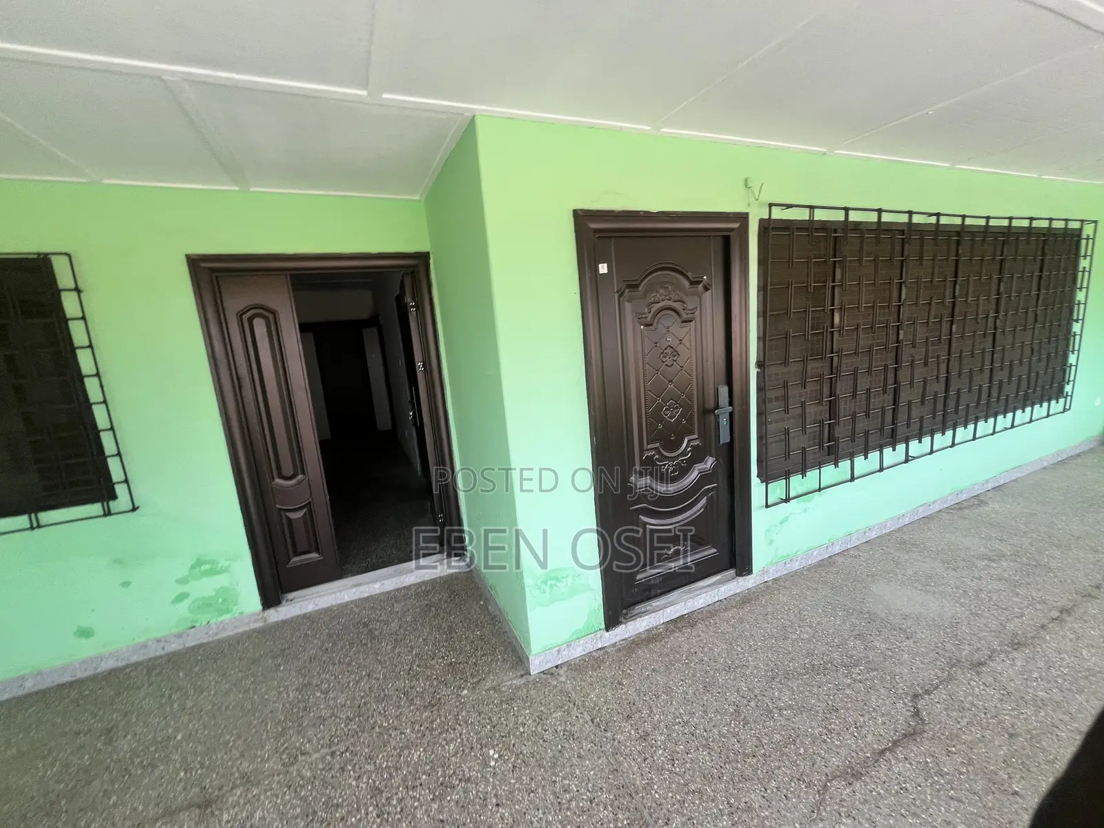 4bdrm Apartment in Dansoman for rent