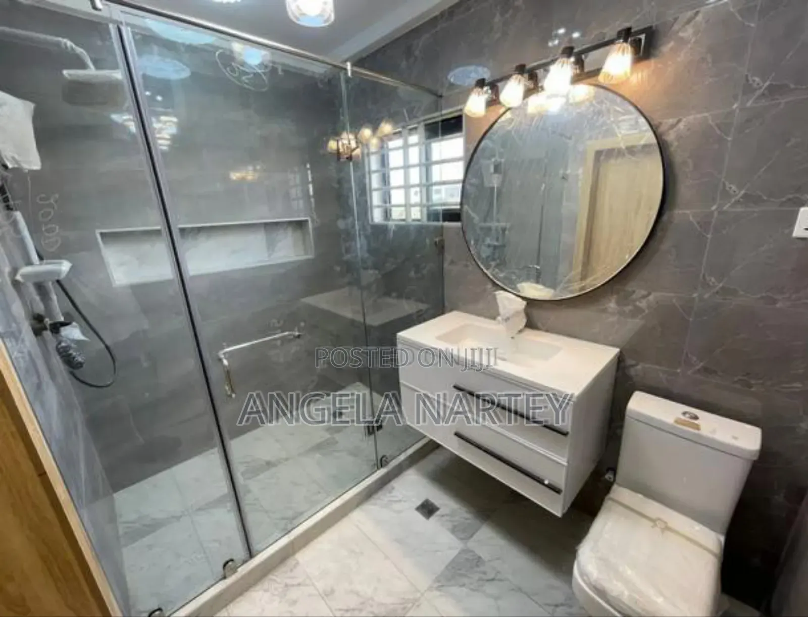 4bdrm House in Community 18 Spintex for sale