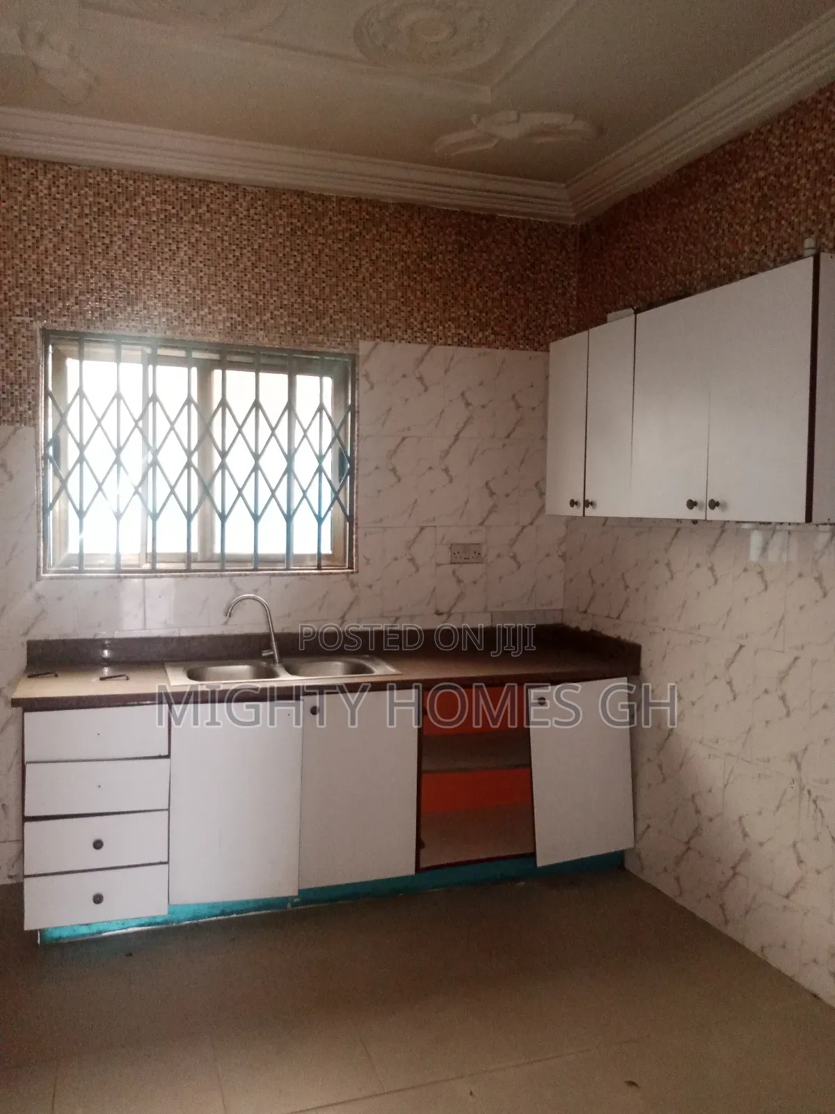 3bdrm Apartment in Mighty Homes, Kasoa for rent