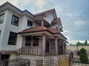 8bdrm House in Kantinkyiren In for sale
