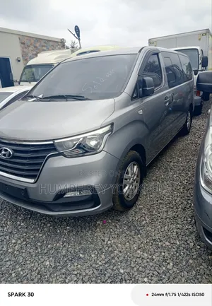 Hyundai H1 2020 Silver