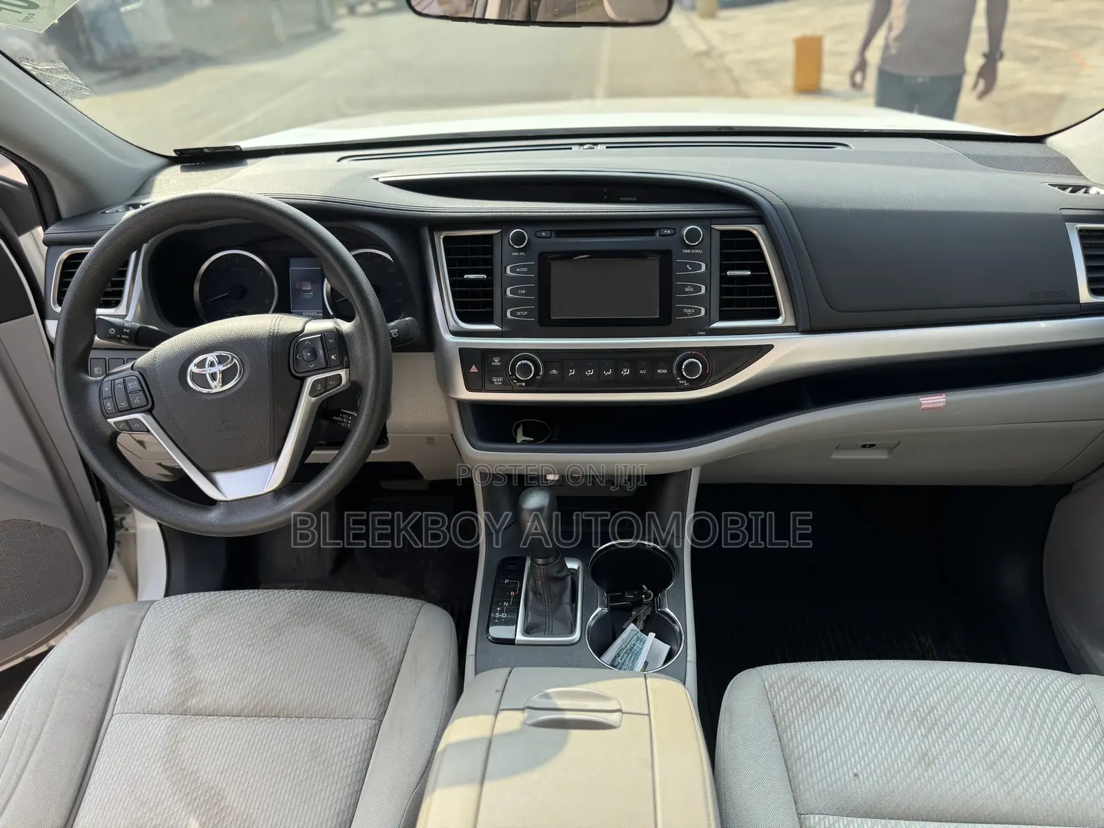 Toyota Highlander 2019 White