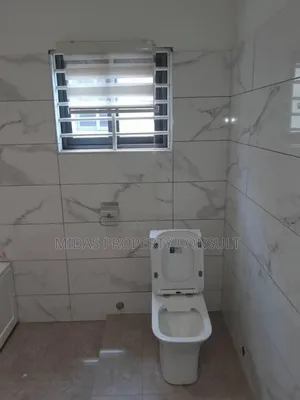 3bdrm House in Oyarifa for sale