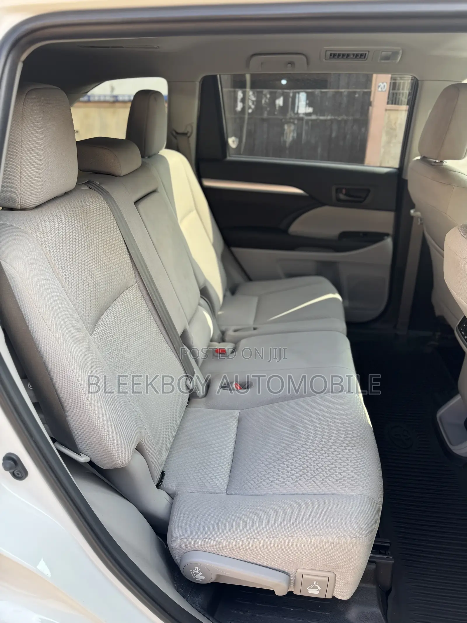 Toyota Highlander 2019 White