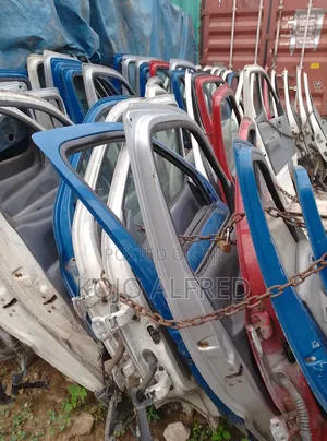 Photo - Foreign Used Car Doors for Toyota Wish