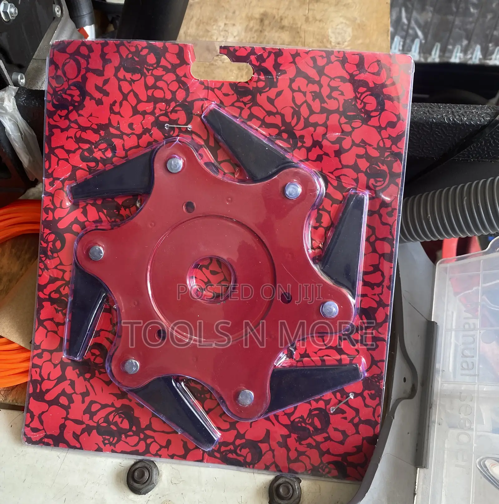 Bush Cutter Blade ( 6 T)