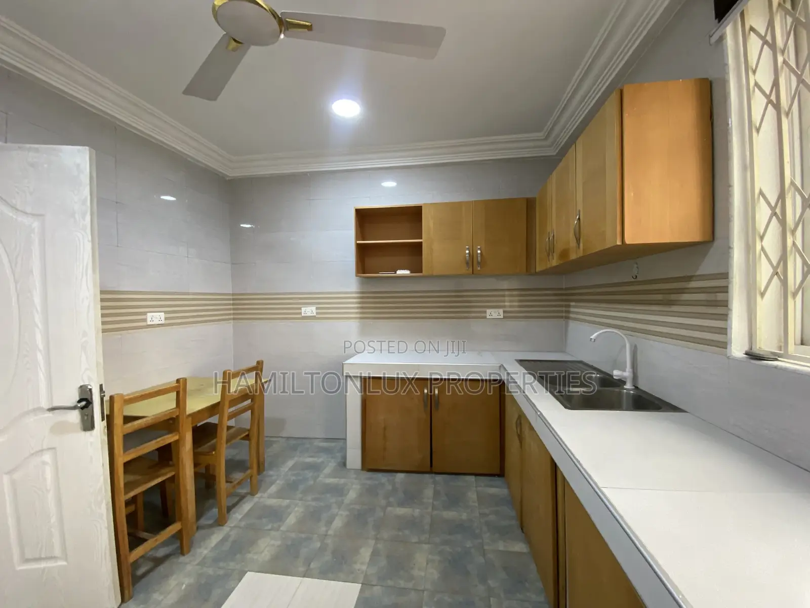2bdrm Apartment in School Junction for rent