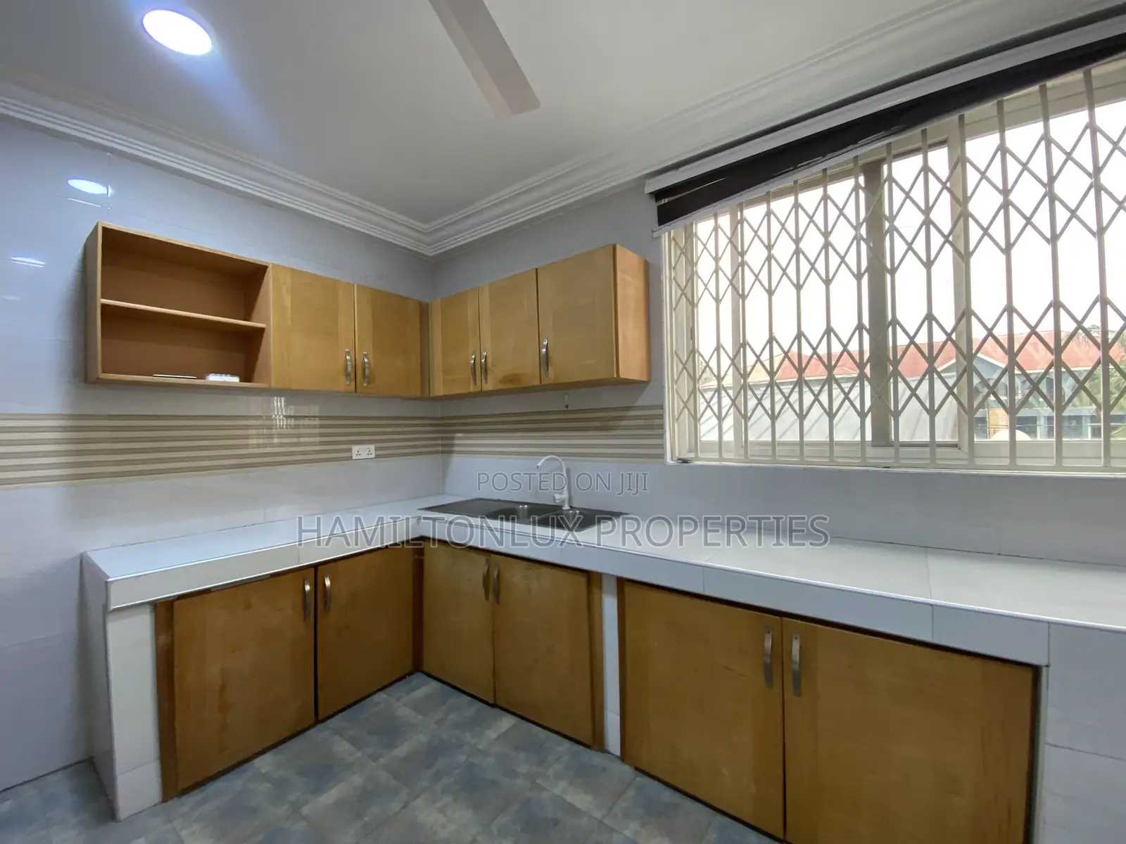 2bdrm Apartment in School Junction for rent