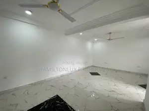 2bdrm Apartment in School Junction for rent