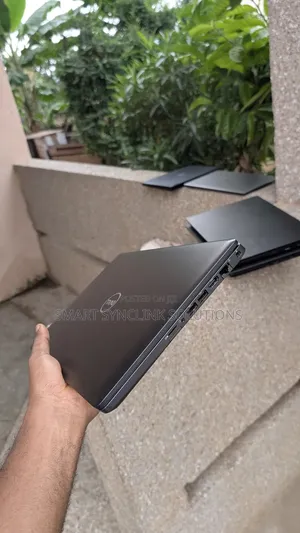 New Laptop Dell Latitude 5400 16GB Intel Core i5 SSD 256GB