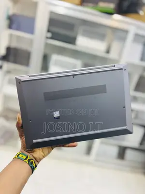 Laptop HP ZBook Firefly G8 32GB Intel Core i7 SSD 512GB