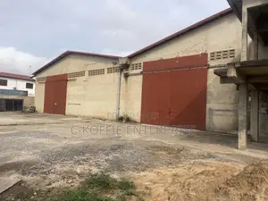 750 SQM Warehouse at Tema Com 12 for Rent