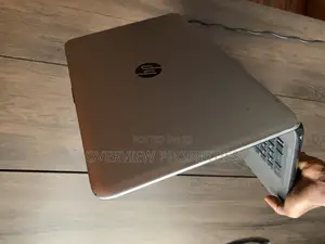 Laptop HP 15 8GB Intel Core i5 HDD+SSD 500GB