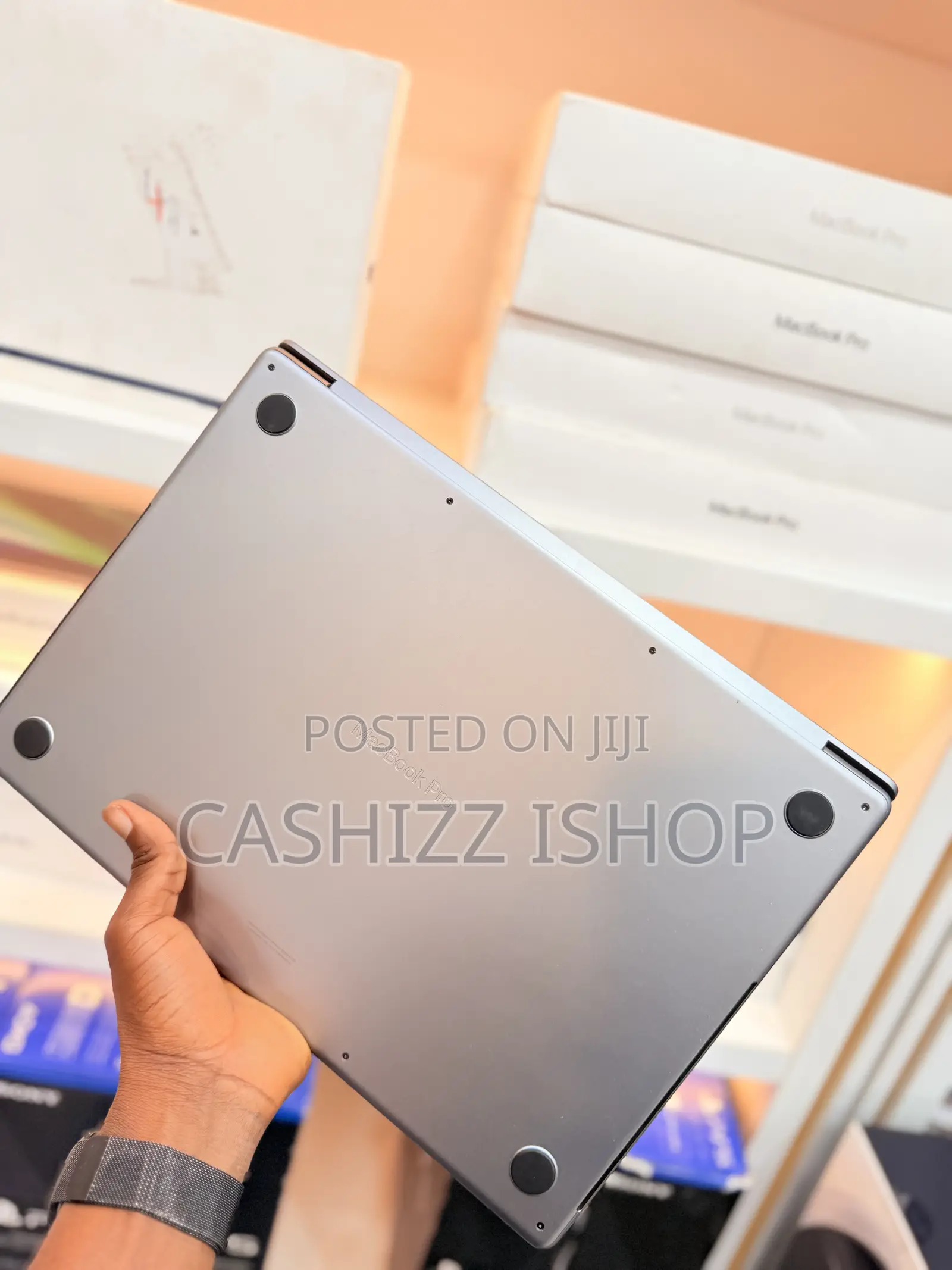 Laptop Apple MacBook Pro 2023 M2 Max 16-inch 36GB SSD 1T