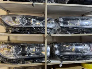 2017 18 2019 Toyota Highlander W/Led Halogen Headlight Oem