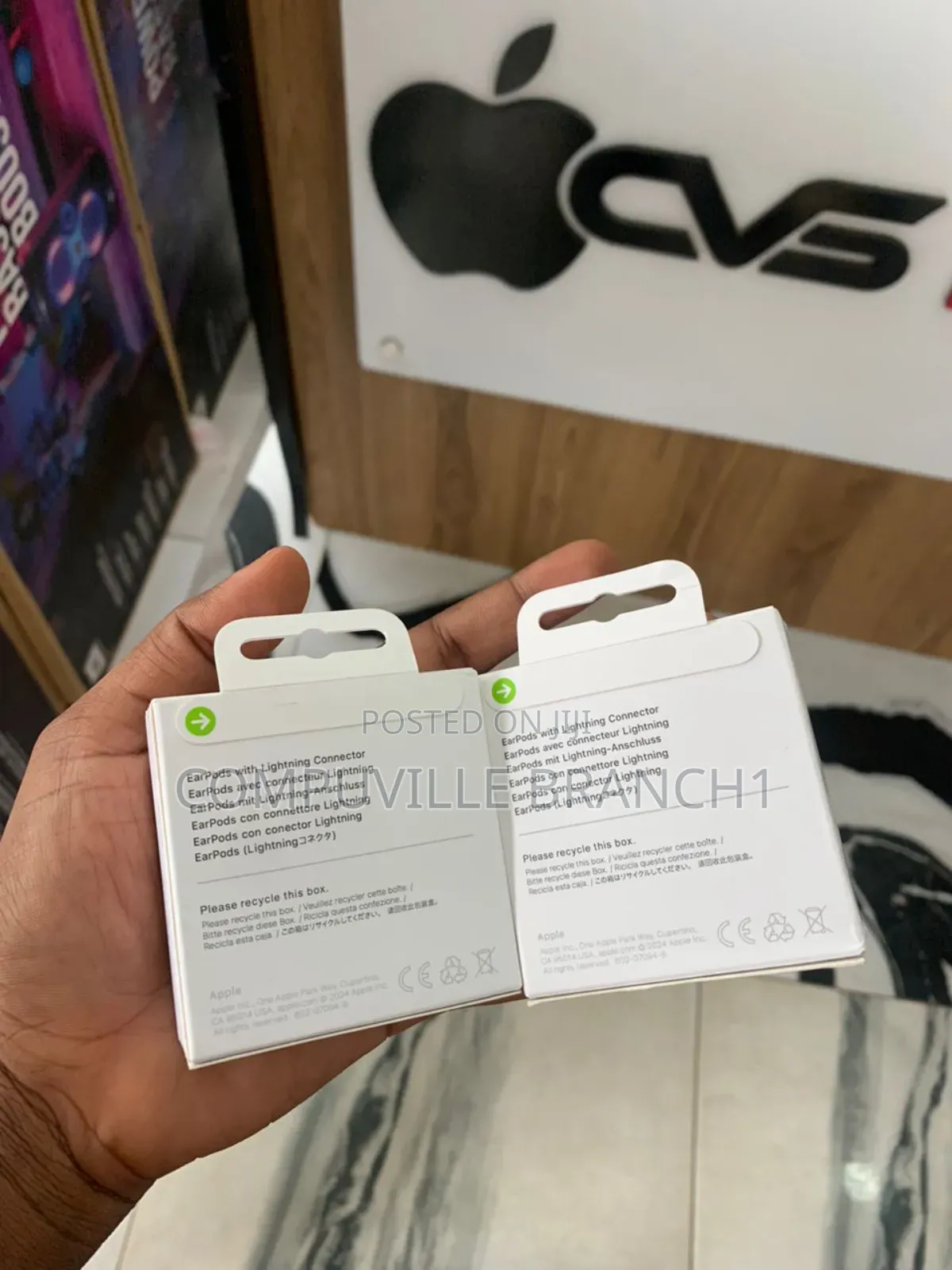 Apple Earpods Lightening Connector