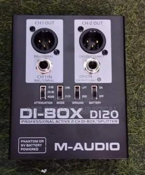 M-Audio Ultra-Di Di20 Active 2-Channel Di-Box/Splitter.
