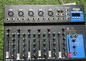 Yamaha 7 Channel Mixer