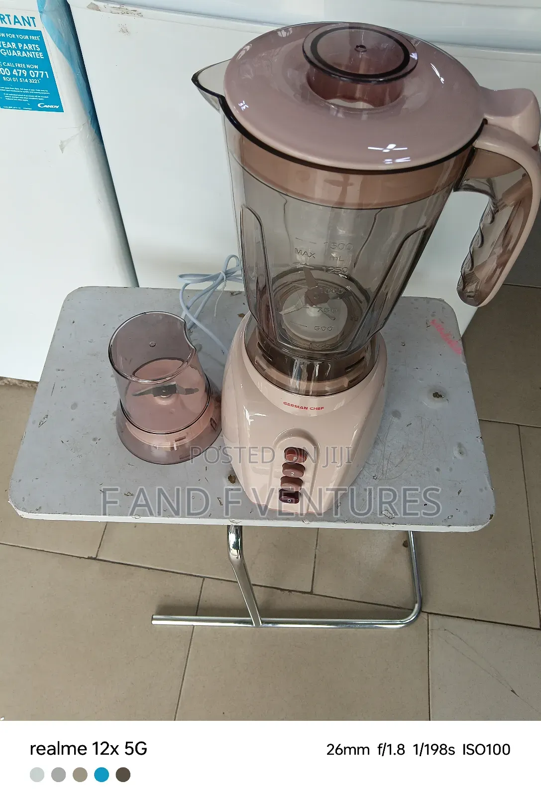 Plastic Jug With Grinder