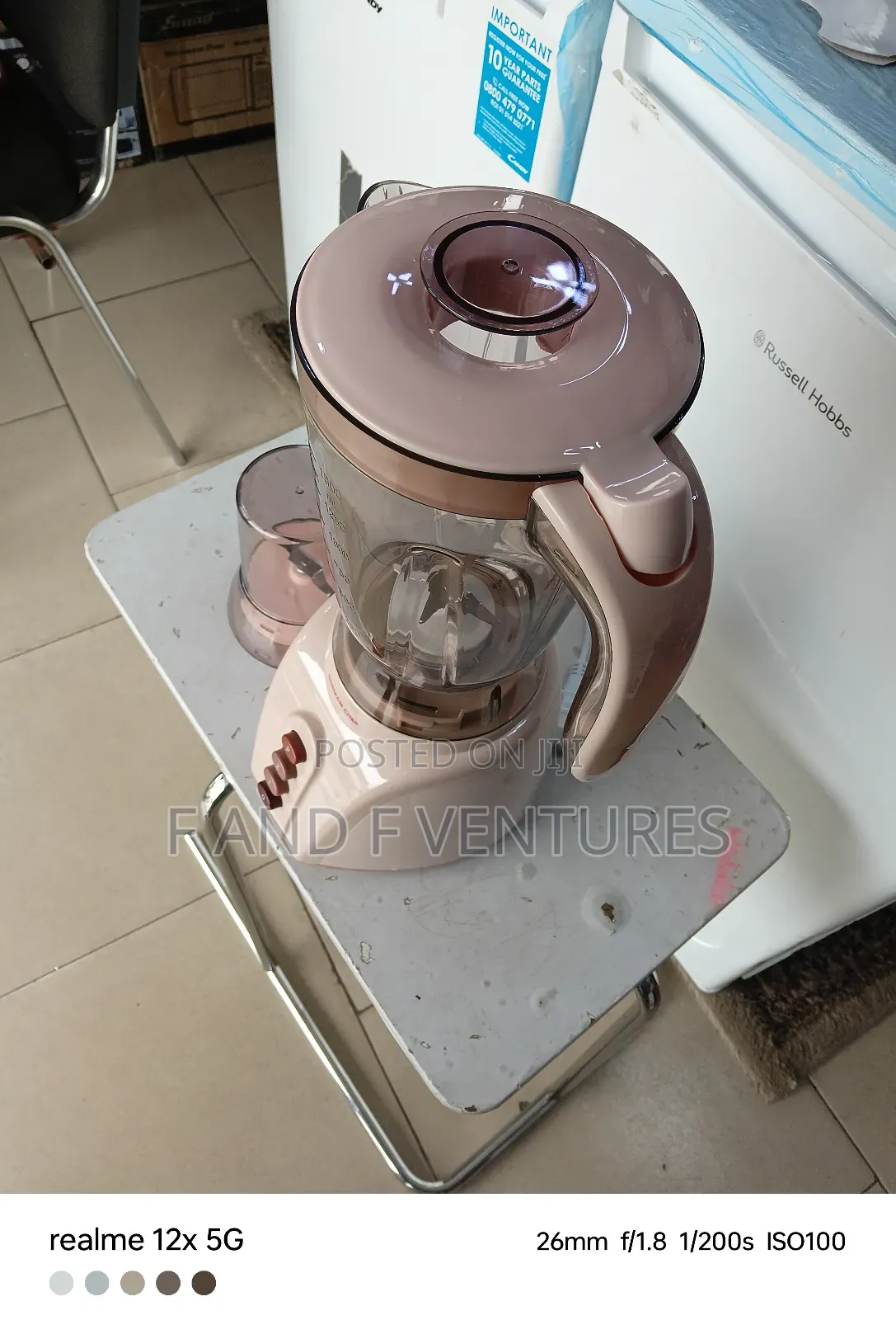 Plastic Jug With Grinder