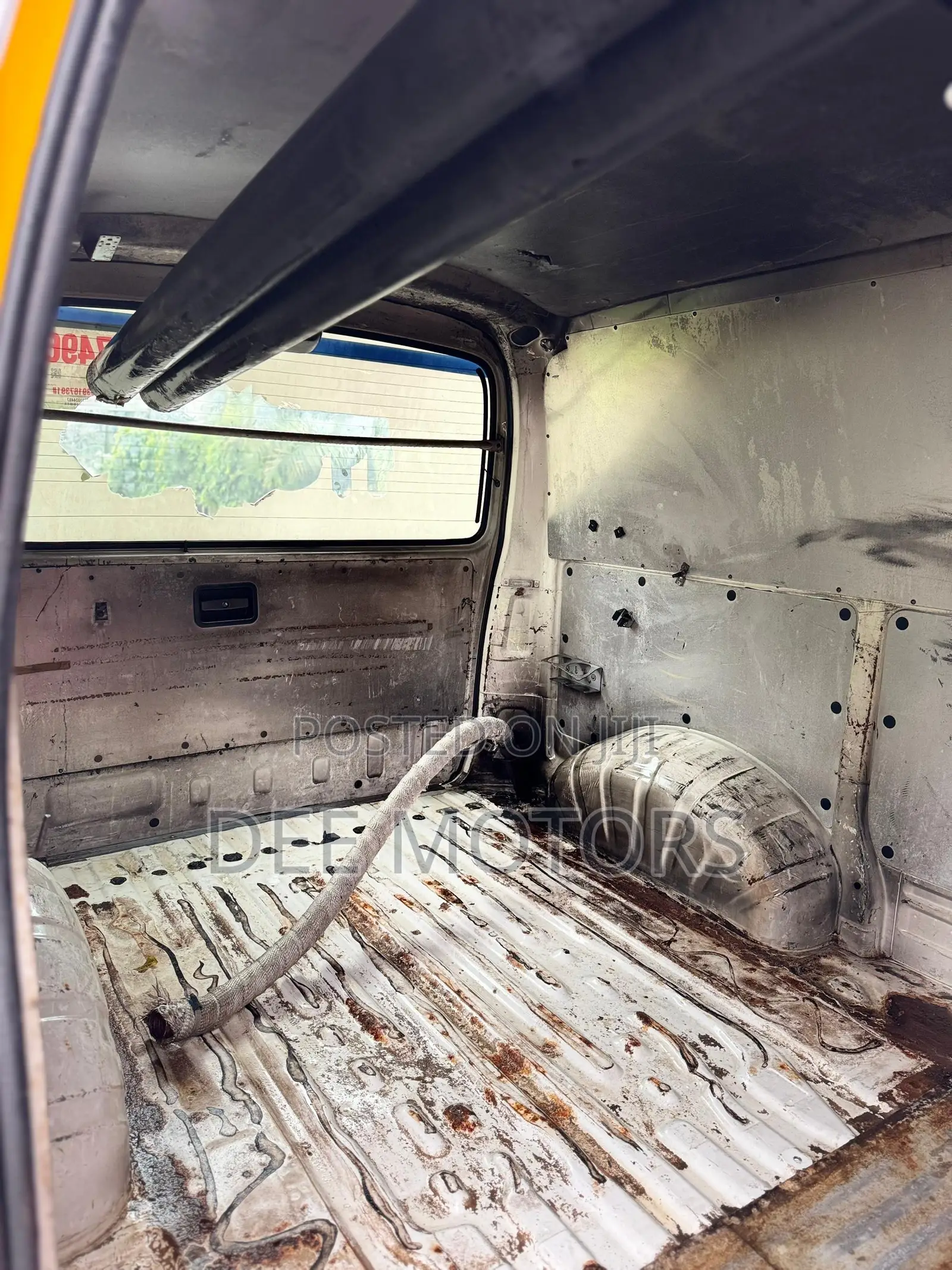Toyota HiAce SV Premium 2013 White