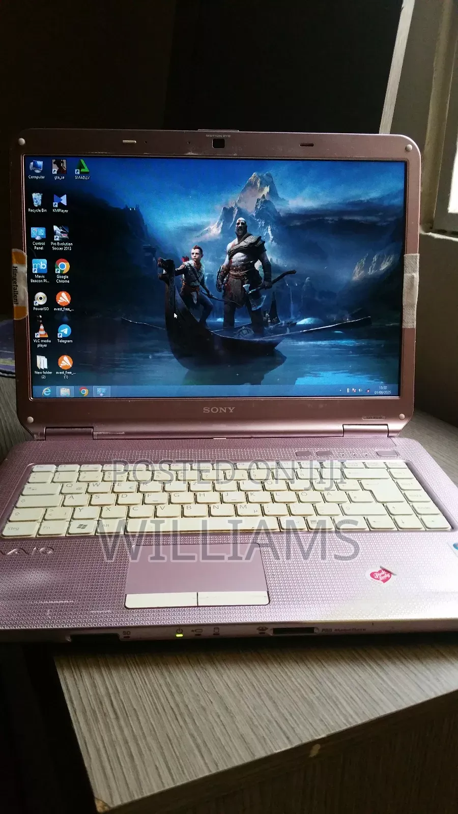 Laptop Sony VAIO PCG-7D1M 4GB Intel Pentium HDD+SSD 256GB