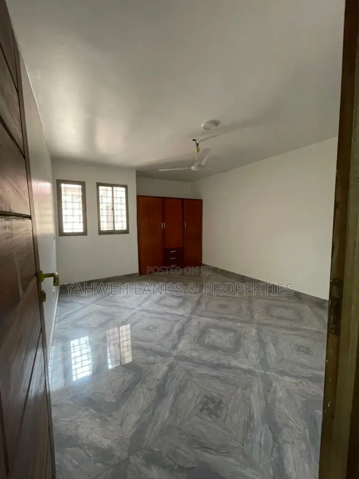 10bdrm Apartment in East Legon for rent