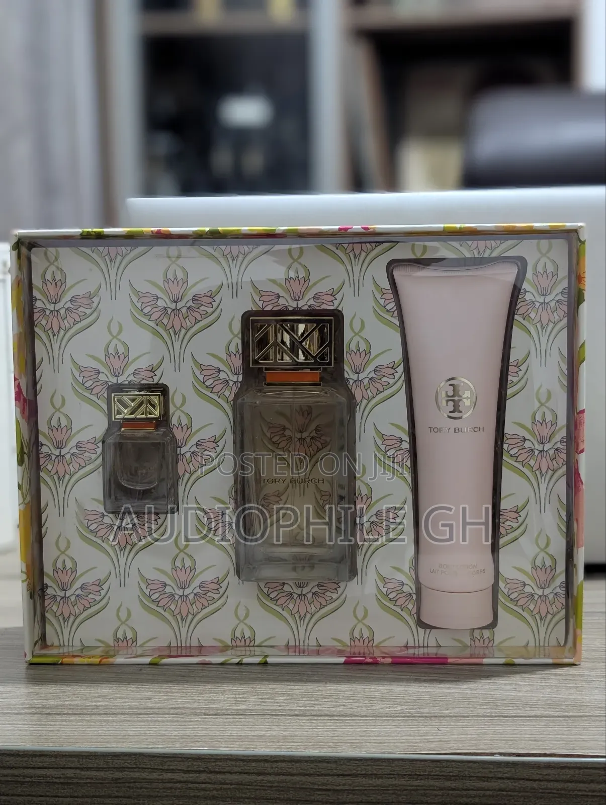 Tory Burch Eau De Parfum Gift Set