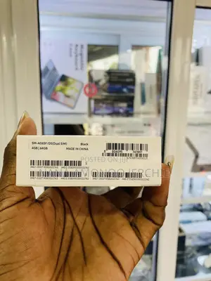 New Samsung Galaxy A06 64 GB Black