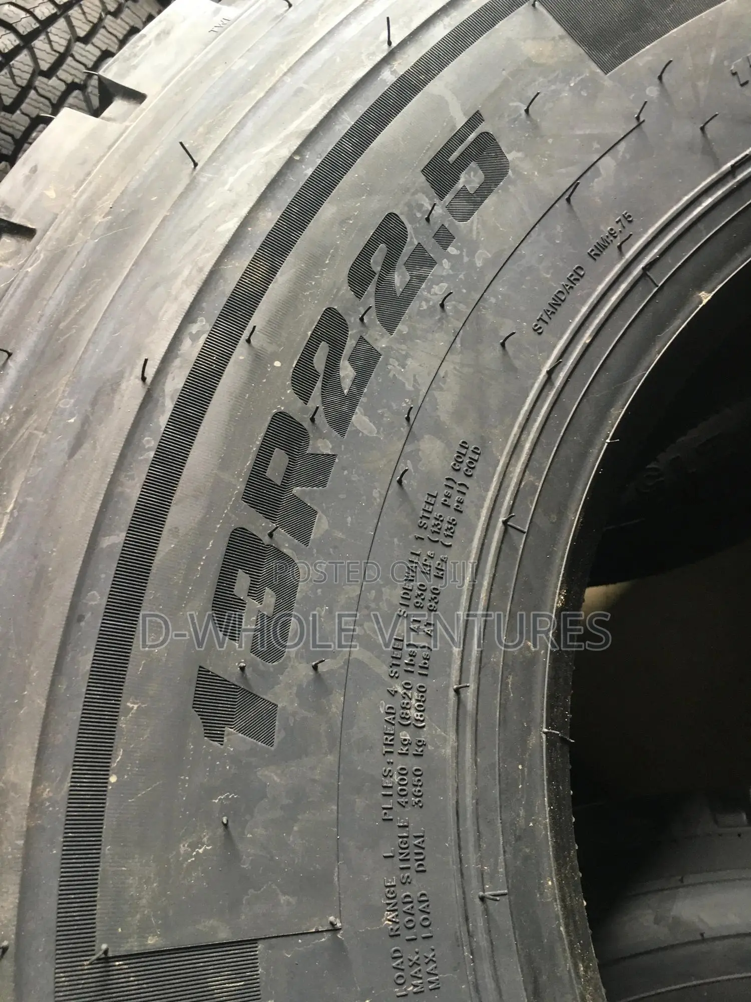 Quality Tyres 13r22.5