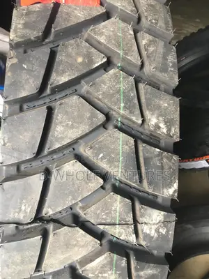 Quality Tyres 13r22.5