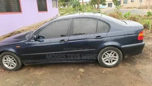 Photo - BMW 3 Series 2004