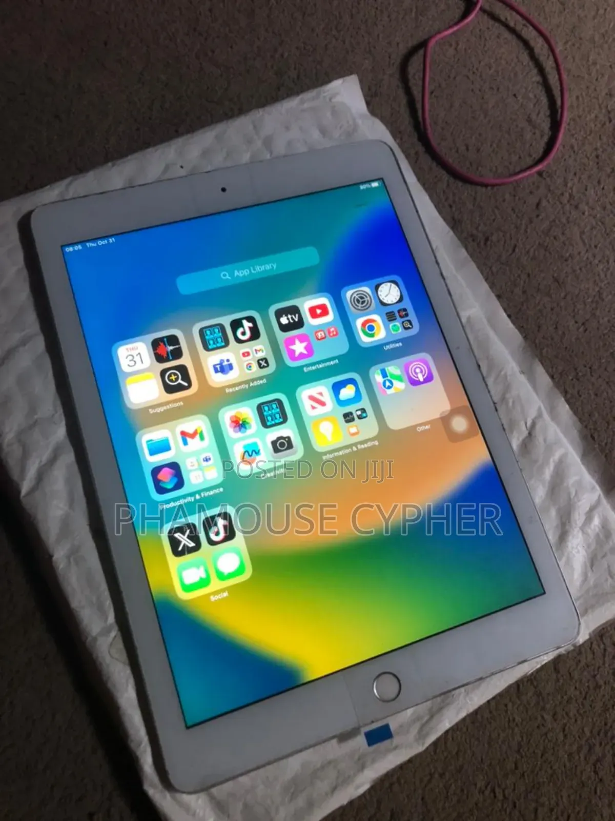 Apple iPad 5 (2022) 128 GB Gray