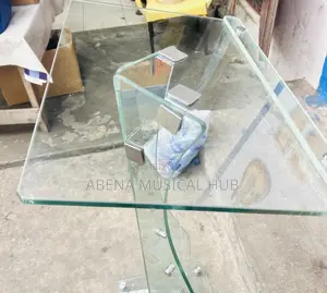 Pulpit (Glass)
