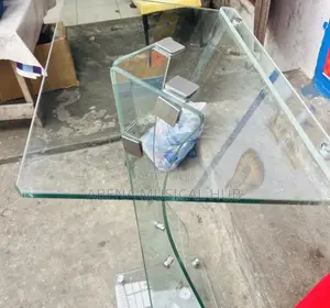 Pulpit (Glass)