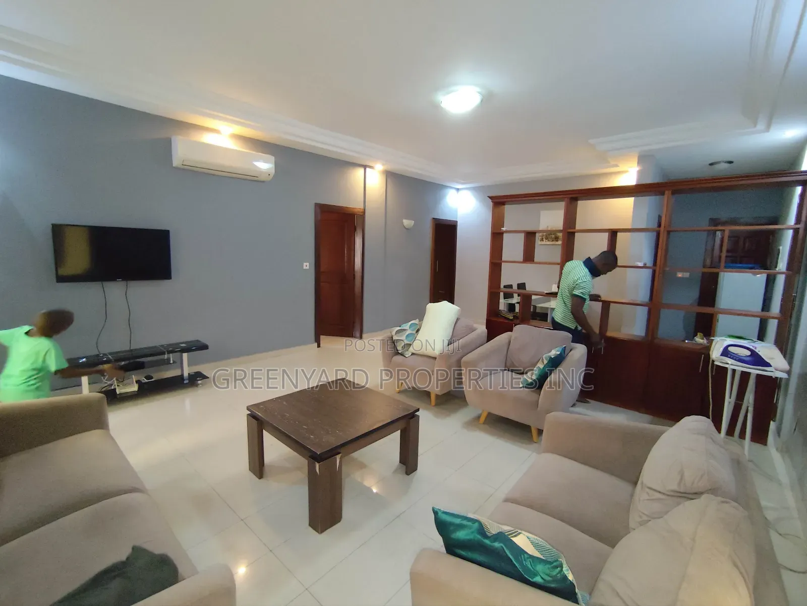 3bdrm Apartment in American House, East Legon for rent