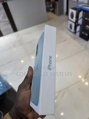New Apple iPhone 16 Plus 256 GB Green