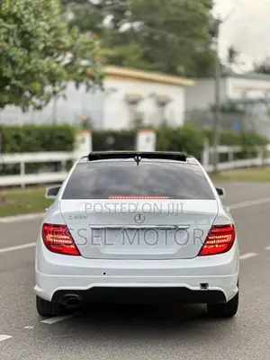Mercedes-Benz C250 2014 White