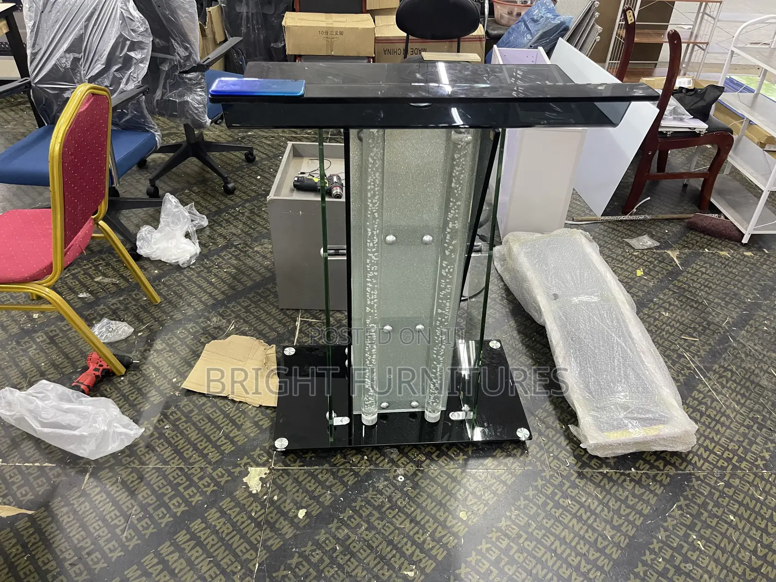 Quality Glass Pulpit Available in Different Sizes