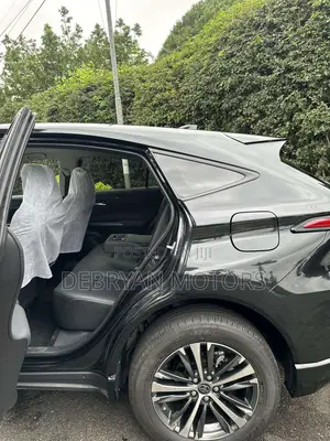 Toyota Venza Limited AWD 2024 Black