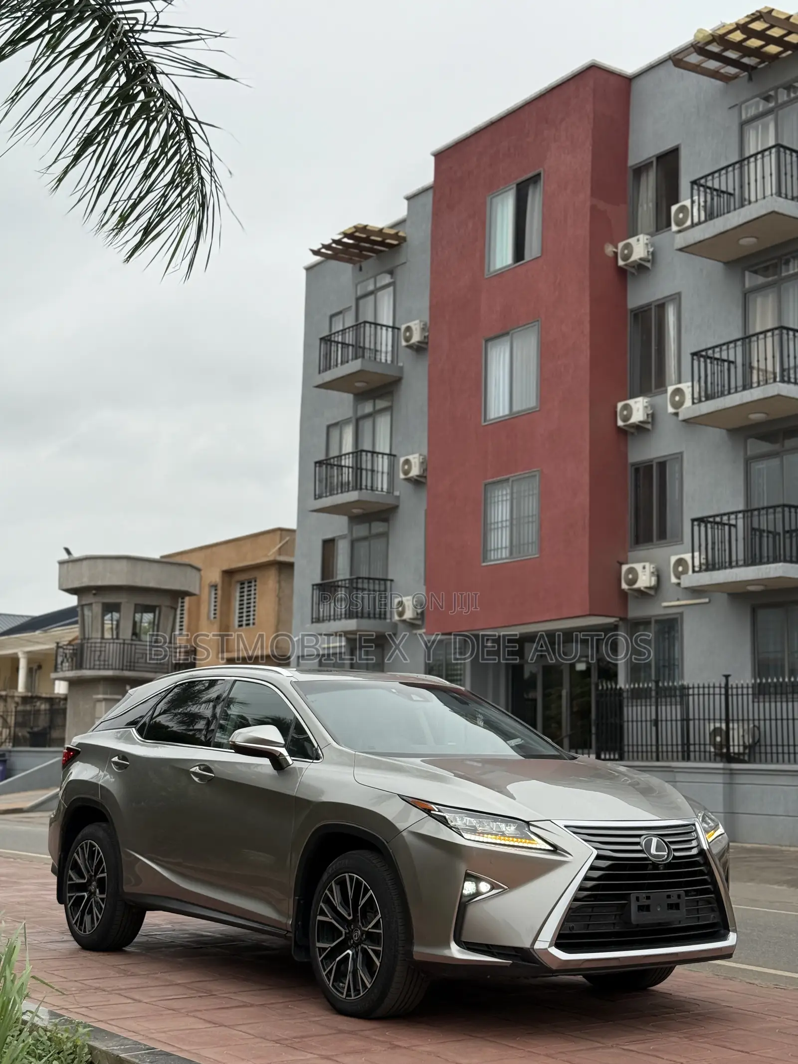 Lexus RX 350 AWD 2018 Gold