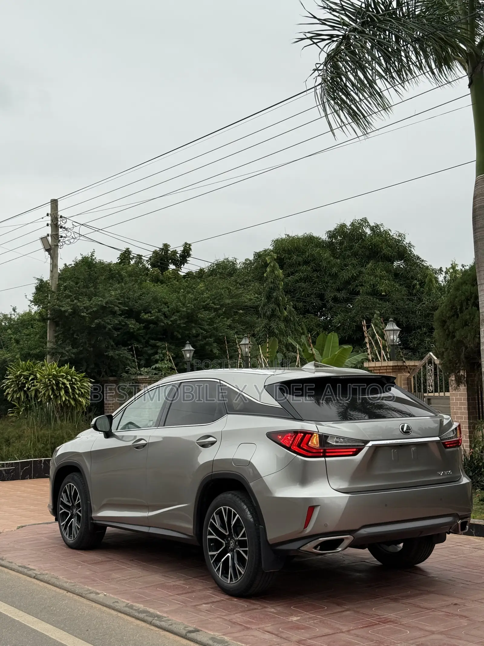 Lexus RX 350 AWD 2018 Gold