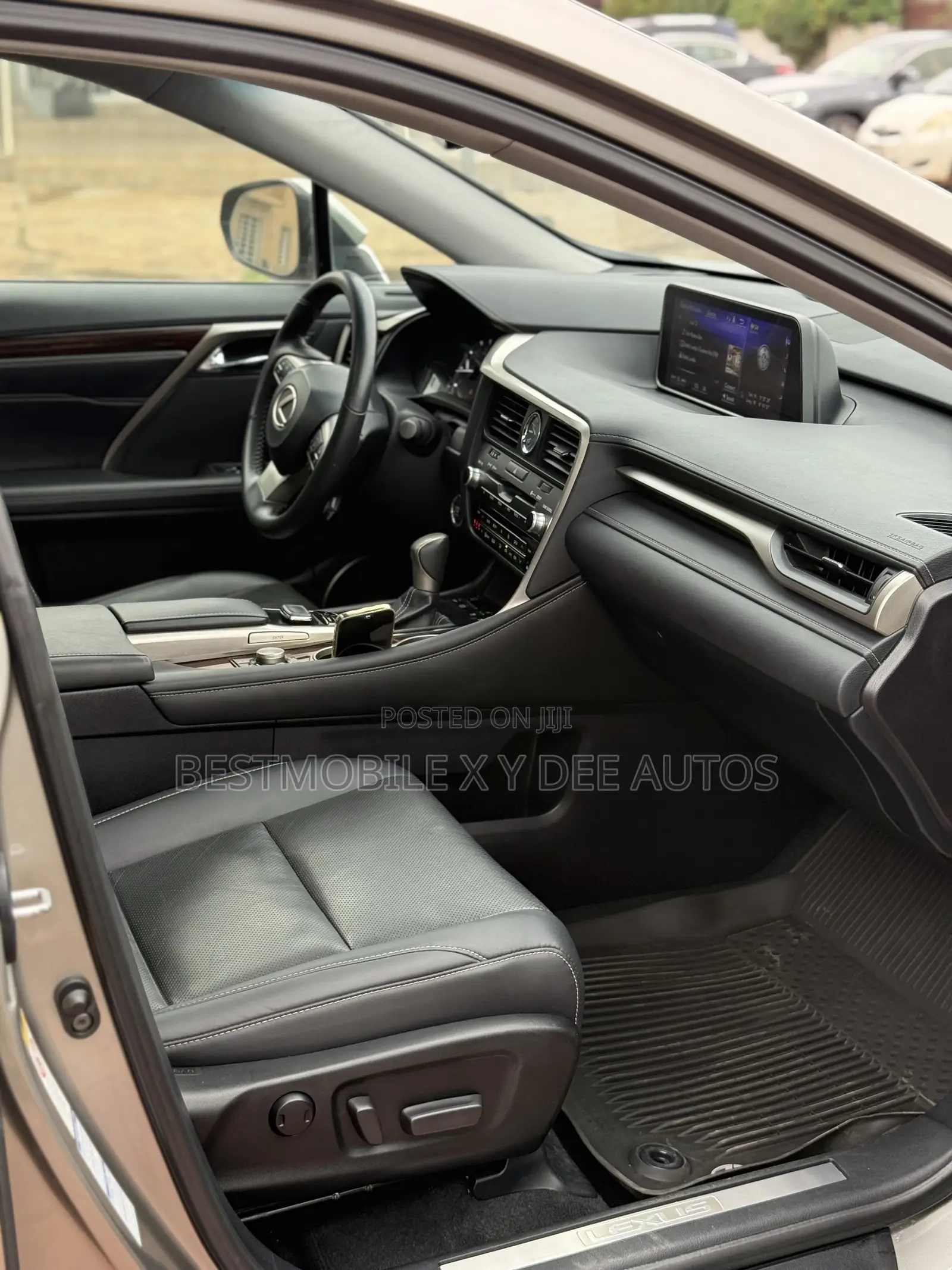 Lexus RX 350 AWD 2018 Gold