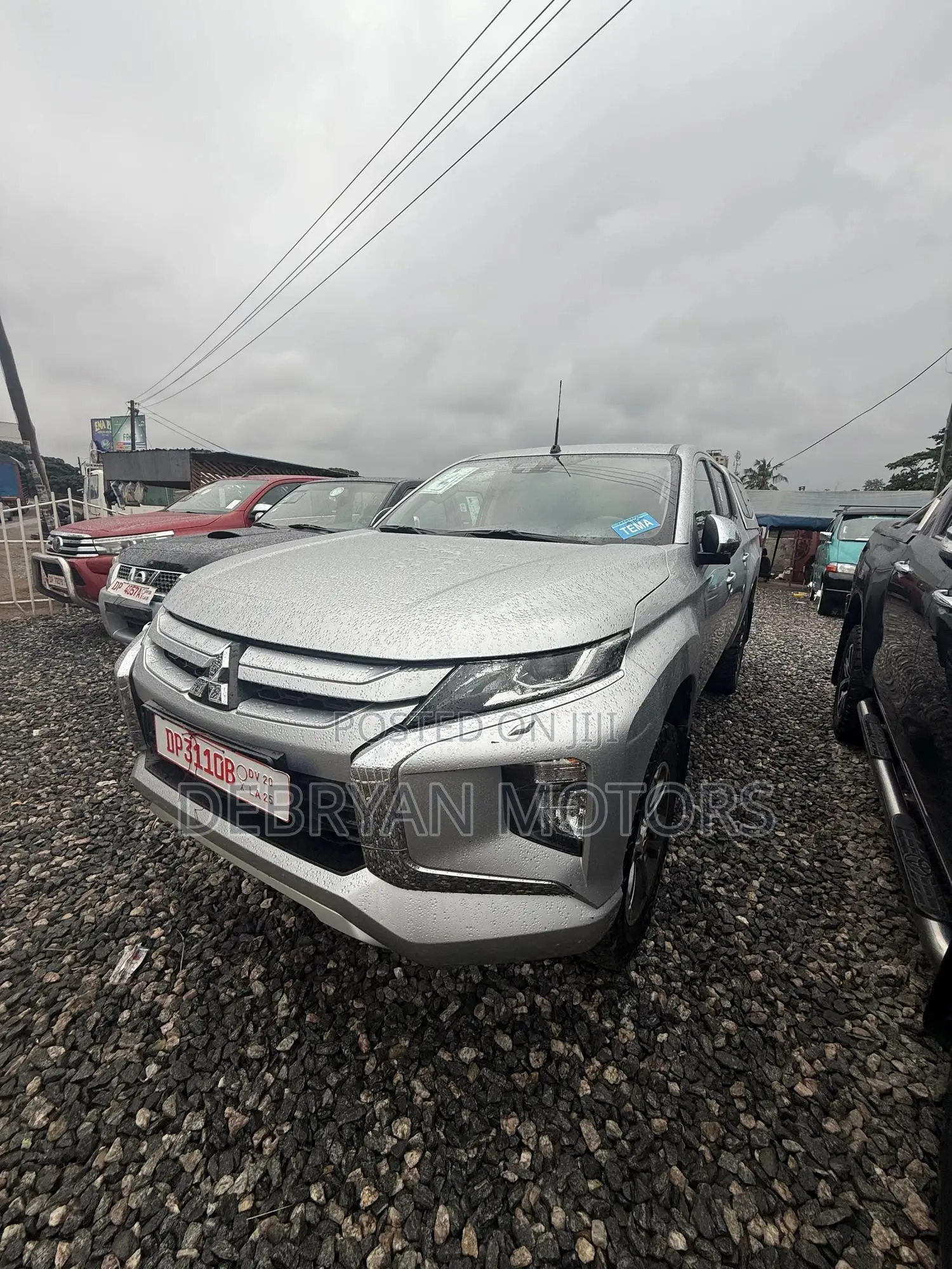 Mitsubishi L200 Double Cab 2.4 181hp 4WD 2020 Silver