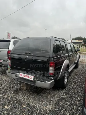 Nissan Navara 2.5 dCi 2010 Black